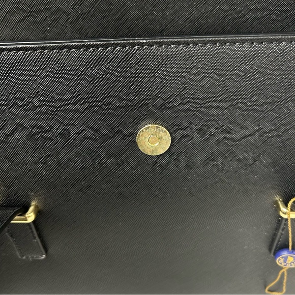 PUCCINI NWT Black Vegan Leather Shoulder Handbag - Picture 10 of 15